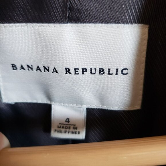 Banana Republic Tweed Wool Blend Blazer Jacket Ruffled Trim Grey Size Women's 4 - Picture 2 of 10